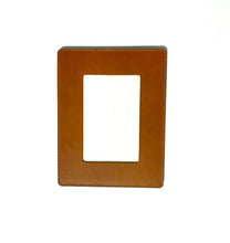 Load image into Gallery viewer, Lotus Originals Leather Picture Frame