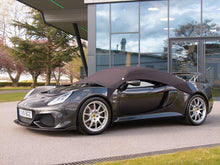 Load image into Gallery viewer, SHOWER COVER / CAP EXIGE - Lotus Silverstone